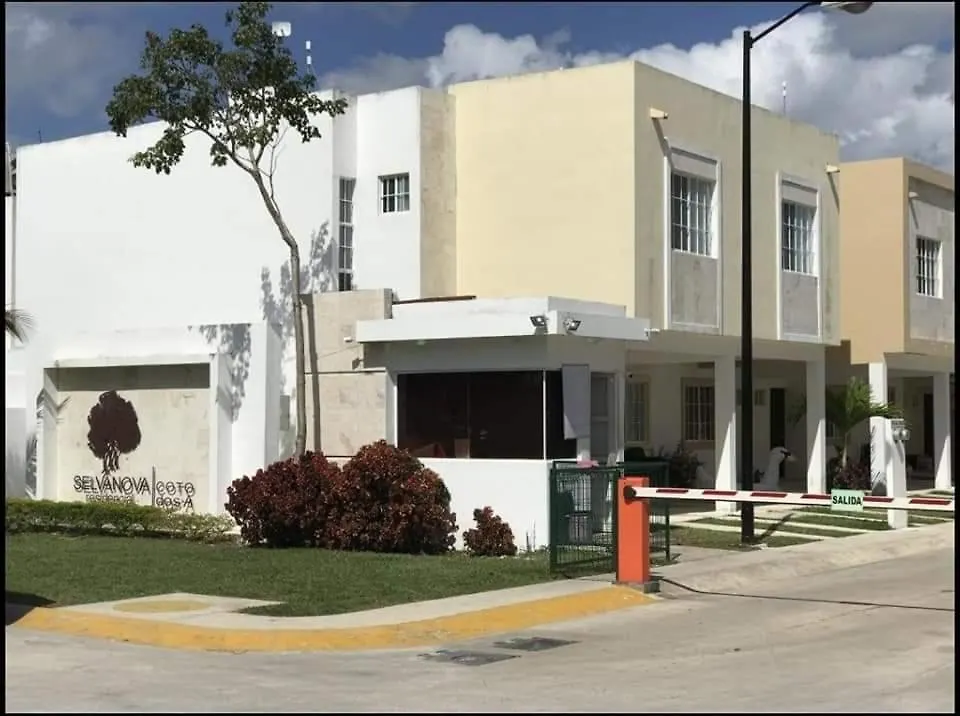 Apartmán Casa Kinichna En Playa Del Carmen Mexiko