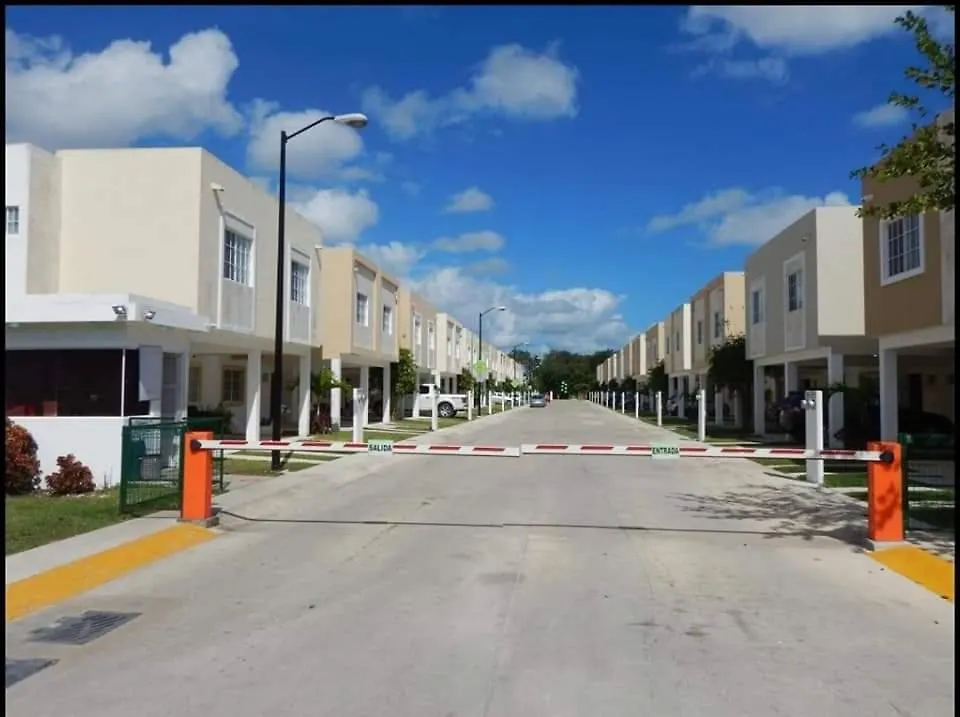 Casa Kinichna En Playa Del Carmen Apartamento